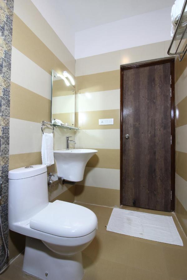 Hotel K11 Haldwāni Dış mekan fotoğraf